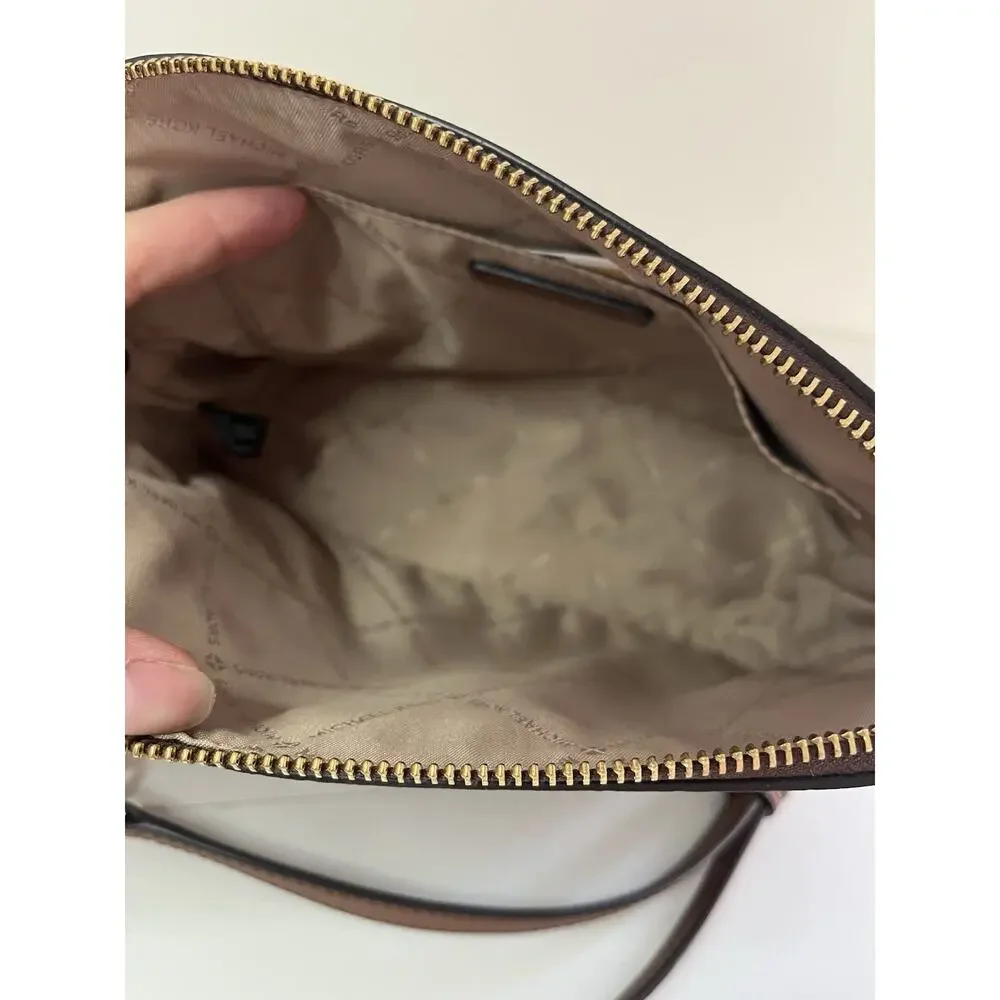 Michael Kors 35F1GTVC6B-200 Jet Set Medium Crossbody Leather Handbag Brown NEW